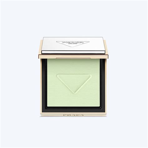 prada refine set powder